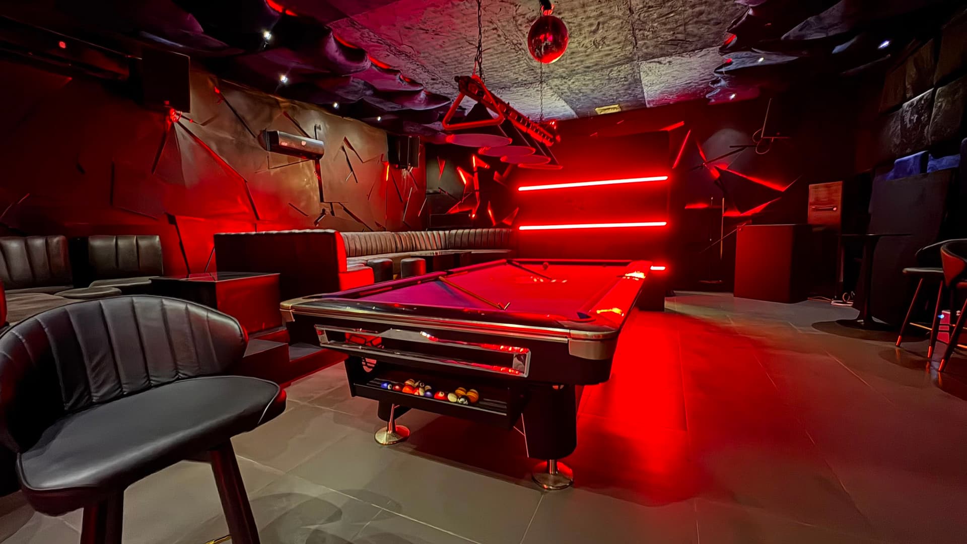 VIP Pool & Lounge Sanctuary