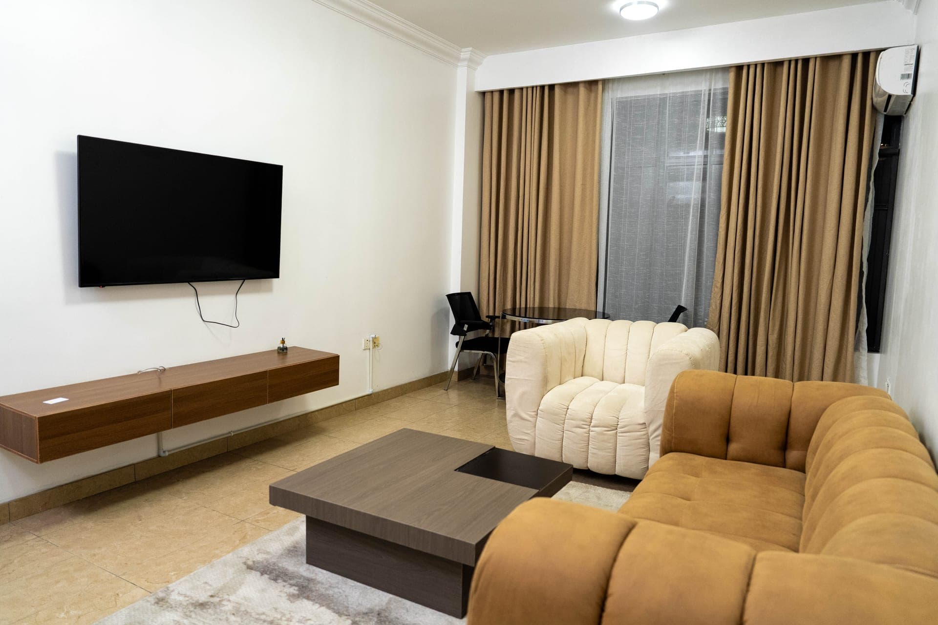 Diplomatic Suite view 6